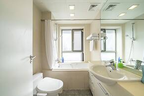 Tyms Luxury 2BR 1BA Apt Xujiahui Shops