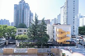 Tyms Luxury 2BR 1BA Apt Xujiahui Shops