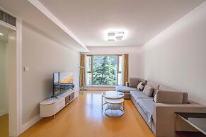 Tyms Modern 2BR 1BA Suite Xujiahui Metro