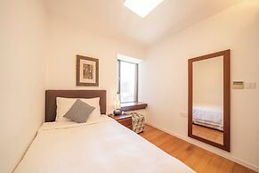Tyms Elegant 2BR 1BA Apt Walk to Malls