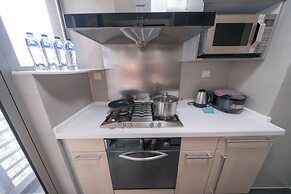 Tyms Stylish 2BR 1BA Apt Xujiahui Metro