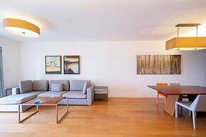 Tyms Stylish 2BR 1BA Apt Xujiahui Metro