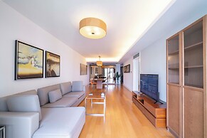 Tyms Stylish 2BR 1BA Apt Xujiahui Metro