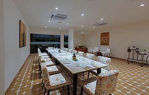 Ahuja Residency GCR