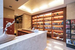 Tyms Elegant 1BR 1BA Apt Yongxin