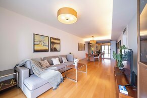 Tyms Spacious 2BR 1BA Apt Xuhui Metro