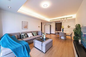Tyms Modern 1BR 1BA Suite Xujiahui Shops