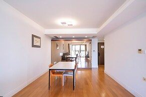 Tyms Comfortable 2BR 1BA Apt Xujiahui