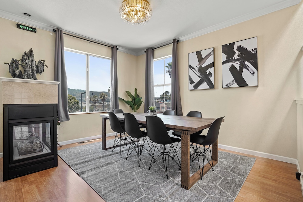 Beautiful Spacious 4BR in Silver Terrace