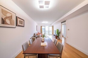 Tyms Modern 2BR 1BA Suite Xujiahui Malls