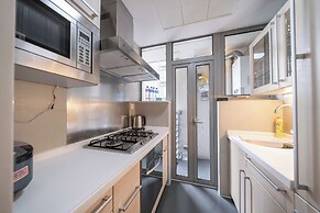 Tyms Modern 2BR 1BA Suite Xujiahui Malls