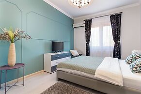 Moonlight Central Apartments