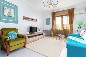 Moonlight Central Apartments