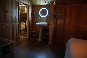 Aashraya Bed and Breakfast