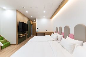 Shilla Legacy Hotel