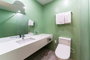 Shilla Legacy Hotel