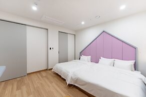 Shilla Legacy Hotel