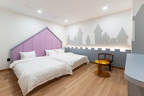 Shilla Legacy Hotel