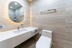 Shilla Legacy Hotel