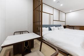 Shilla Legacy Hotel