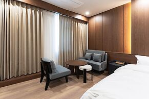Shilla Legacy Hotel