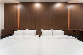 Shilla Legacy Hotel