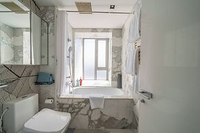 Tyms Bright 2BR 1BA Suite Xujiahui