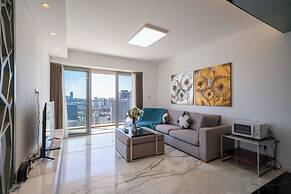 Tyms 2BR 1BA Apt Xujiahui Metro