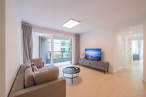 Tyms Stylish 3BR 2BA Apt Xujiahui Shops