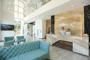 RHM Luxury Hotel and Suite