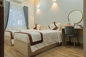 Yurii Hotel
