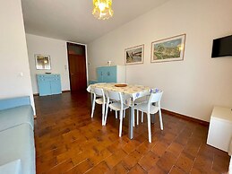 Spacious Apartment for six Guests