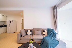 Tyms Bright 2BR 1BA Apt Xuhui Center