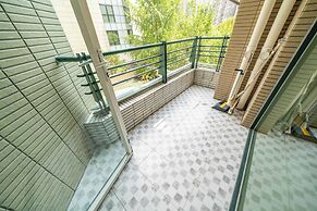 Tyms Bright 2BR 1BA Apt Xuhui Center