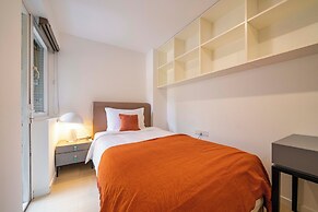 Tyms Bright 2BR 1BA Apt Xuhui Center