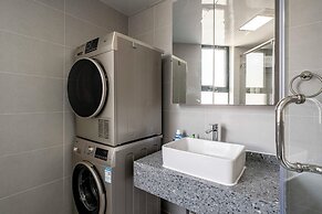 Tyms Spacious 4BR 2BA Apt Xujiahui