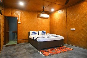 Crystal Andaman Resort