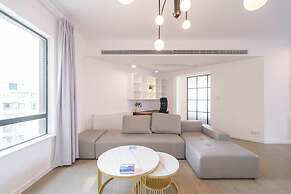 Tyms Elegant 4BR 2BA Apt Xujiahui Malls