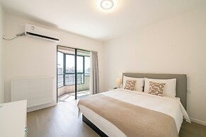 Tyms Elegant 4BR 2BA Apt Xujiahui Malls