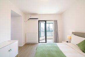 Tyms Elegant 4BR 2BA Apt in Xujiahui