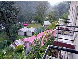 Toorani Resort