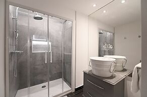 Unique Losone Apartment