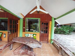 Bamboo River House Kaeng Krachan