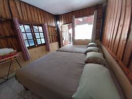 Bamboo River House Kaeng Krachan