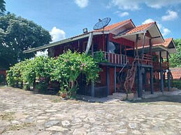 Bamboo River House Kaeng Krachan