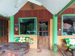 Bamboo River House Kaeng Krachan