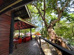 Bamboo River House Kaeng Krachan