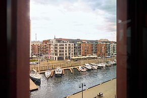 Granaria Premium River View by Downtown Apartments