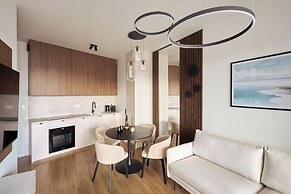 Granaria Premium River View by Downtown Apartments