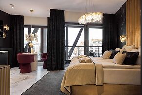 Granaria Premium River View by Downtown Apartments